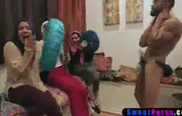 كس أكل العيد مع mujeres sucias