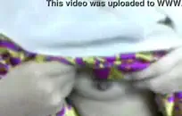 زوجة استمناء بأصابعها ودسار.