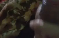 فتاة شقية مع ديك كبيرة من الصعب.