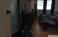 يحب الخطوات المشاغب للحصول على قصفت من قبل الأخ غير الشقيق.