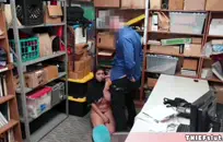 أنا أحب الديوك السوداء الكبيرة وكميات ضخمة من نائب الرئيس.