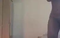 في سن المراهقة الفيتنامية تعرض جسدها الساخن لإجراء مكالمة.