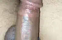 سيدة شابة سخيف الحصول على حفر من قبل الديك