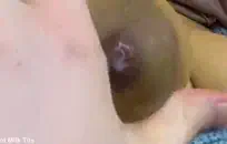 اللعنة علي، أنا جائعة هذا ديك جيد جدا